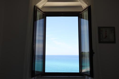Camera quadrupla, vista sul mare