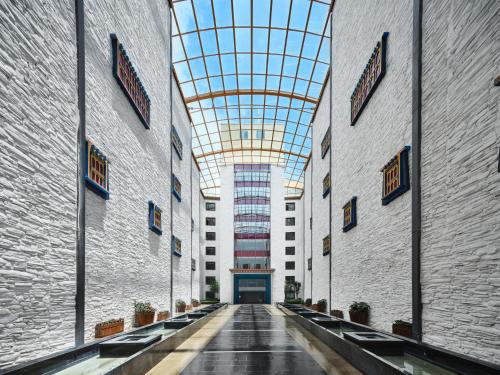 InterContinental Resort Jiuzhai Paradise, an IHG Hotel