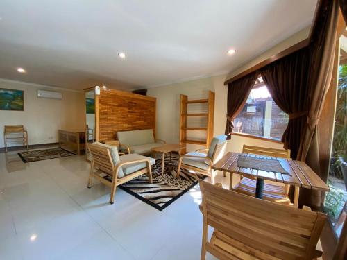 Jepara Marina Beach Bungalows in Jepara Beach