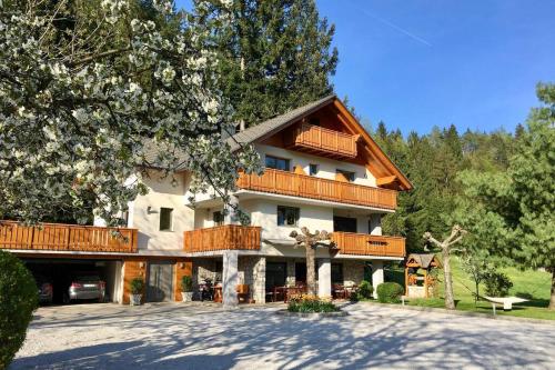 Vila Slavc, cosy apartment near the lake