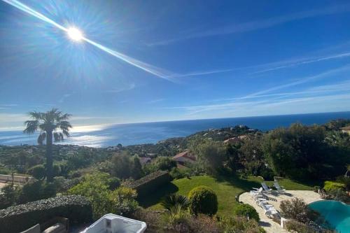 Villa les Florentines aux Issambres vue mer 12p gîte à louer Bois de la Gaillarde