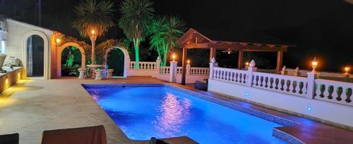Villa med panoramautsikt med privat pool i Calpe, Costa Blanca, Spanien gîte à louer Alicante Golf
