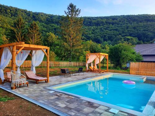 Vacation House Studenac - main image