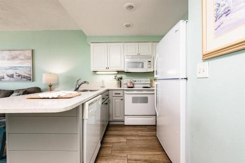 Unit 1207 Ocean Walk - 1 Bedroom Ocean Front in Daytona Beach, USA