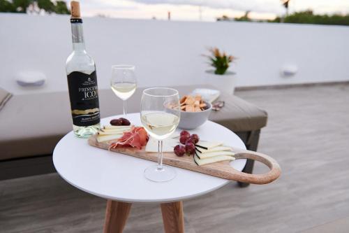 Kolam renang, Suites Bene LANZAROTE in La Asomada