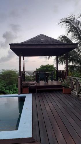 Facilities, Sea Salt Apartment in St Georges Countryside