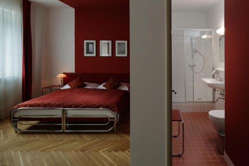 AXA Hotel - image 12