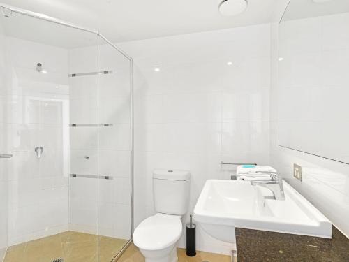 Hinterland Views 2BR apartment - Sierra Grand - CoastHM - image 3