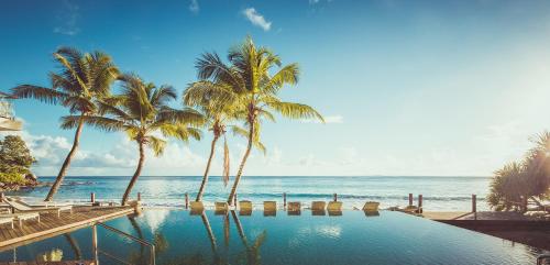 Carana Beach Hotel