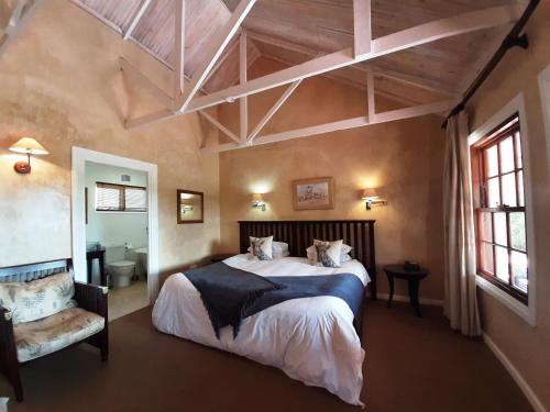 Leeuwenbosch Shearers Lodge - Amakhala Game Reserve Leeuwenbosch Shearers Lodge - Amakhala Game Reserve