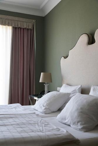 Hotel Monopol - Central Station - image 3