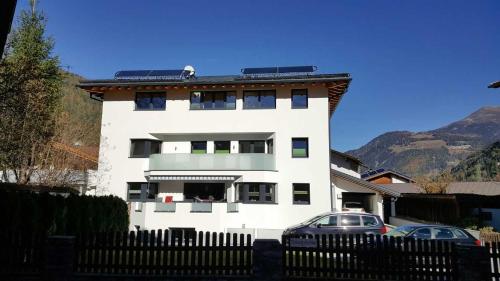 Appartement Spiss - Apartment - Ried im Oberinntal