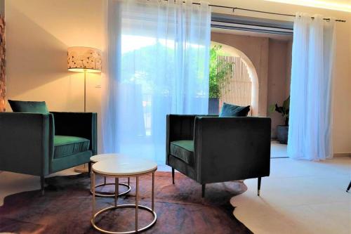 Suites JM - Le temps d'une Escale (Jacuzzi & Vue Mer) 5