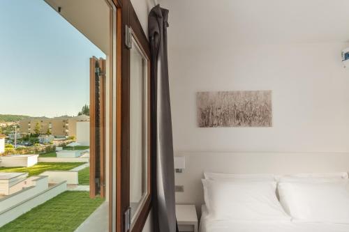 2 twin beds