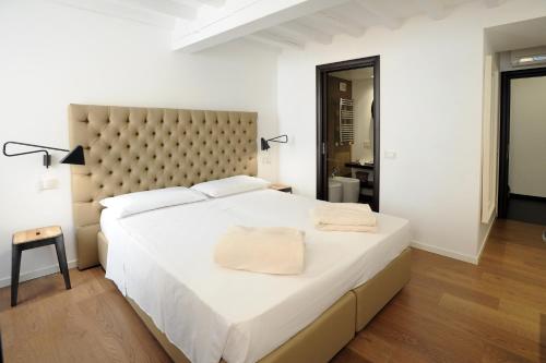 Opera 11 r&b - Accommodation - Parma