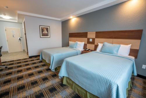 Regency Suite