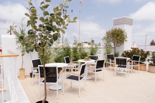 Plaza Mina Suites - Adults Recommended