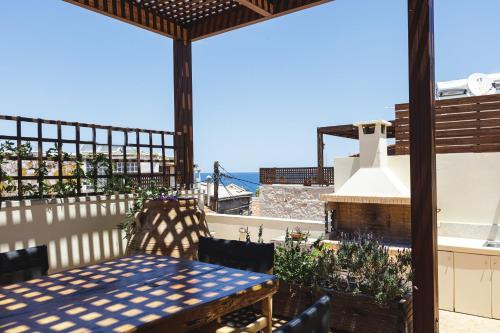 Z Boutique Hotel - image 5