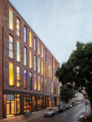 Entree, CAB20 near Kunsthalle Hamburg