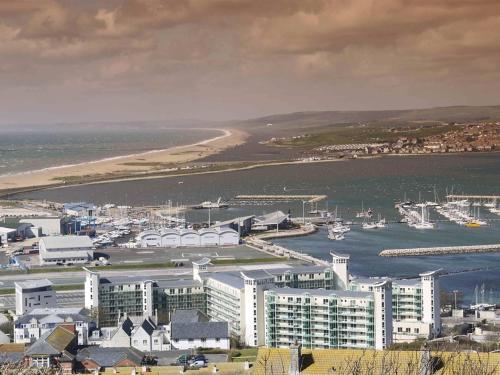 Portland Marina View Penthouse Apartment