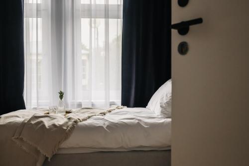 1 twin bed