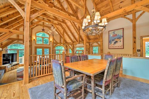 Contemporary Home with Deck Walk to Mount Snow - image 5