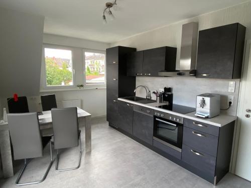 Helle moderne Ferienwohnung, Nähe Koblenz am Rhein in Weitersburg, Deutschland