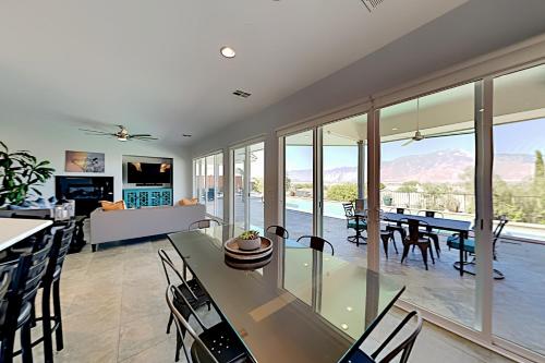 Mountain View Oasis - Hot Tub & Huge Private Pool home - image 3