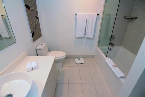 Beachwalk Resort 2606B - image 3