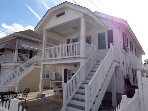 OC814 St. James Place-2nd-Floor - image 11