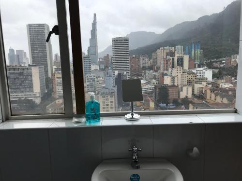 1902 - Increíble Apto con Vista a la Ciudad