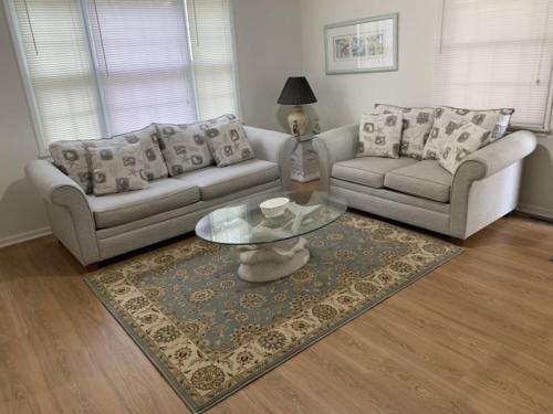 DB300 East Rochester Ave-108 - image 3