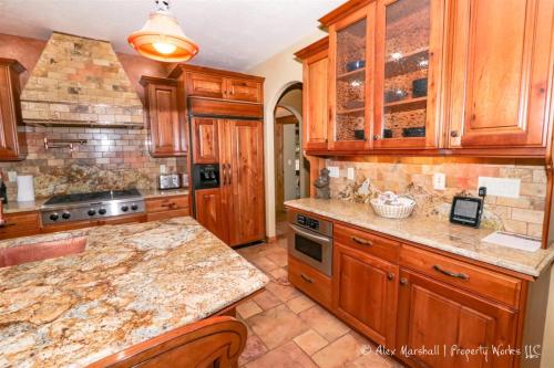 Strata Via - main image