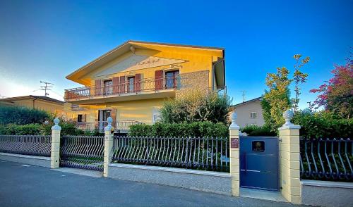 Villa Elena - Accommodation - Desenzano del Garda