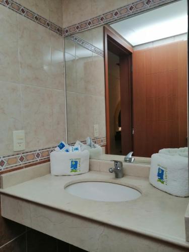 Hotel Atlántico – Mexico City, NJ
