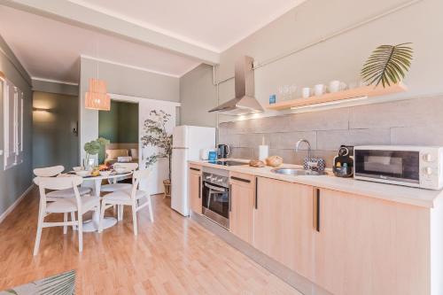 Sweett - The Roca House 4