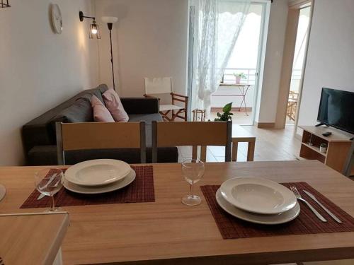 Atlas Endless Blue Apartment in 오아시스 (로우트라키 페라코라)