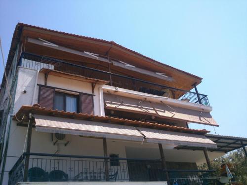  Vogiatzis Rooms in Skala Kallirachis