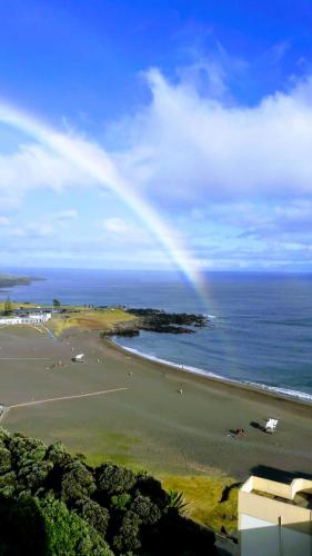  Lila Ocean View Apartment in Ponta Delgada