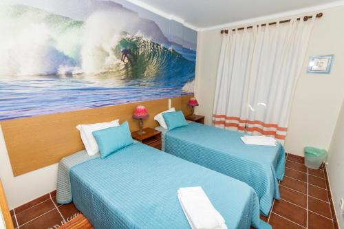 Supertubos Beach Hostel - image 11