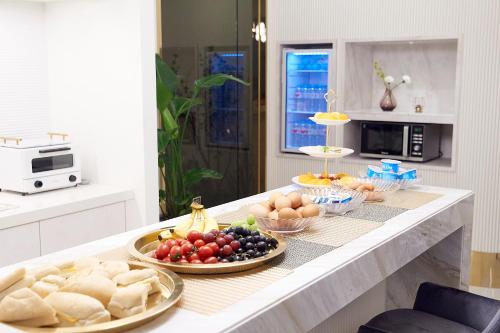 Food and beverages, Denbasta Signature Hotel in Dongrae-gu