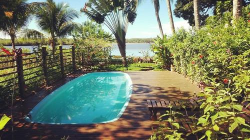 Casa 4 Coqueiros, 16 Hóspedes, Piscina, Churrasqueira e 4 Suítes em Itacaré na Bahia