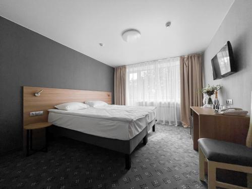 AMAKS Park Hotel - image 7