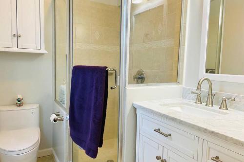 Lovely 3 bedroom house for 6 people Near SFO SF Bay Area Newly updated detail