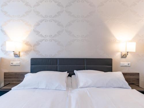 Double room, deluxe