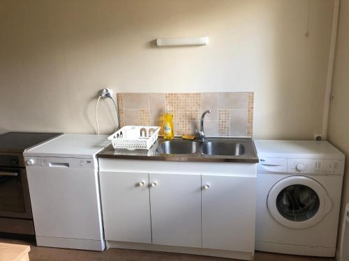 Maison meublée 2 chambres gîte à louer Le Port