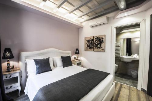 Town House Spagna - image 8