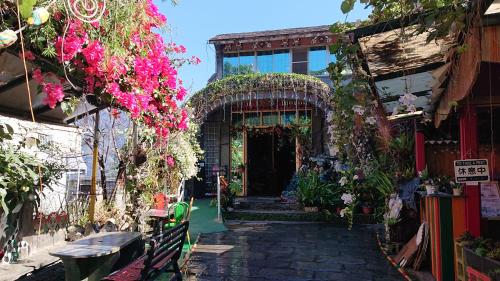 Wutai Dream-house