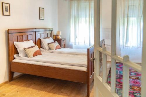STEJARENI 106 SAXON GUESTHOUSE