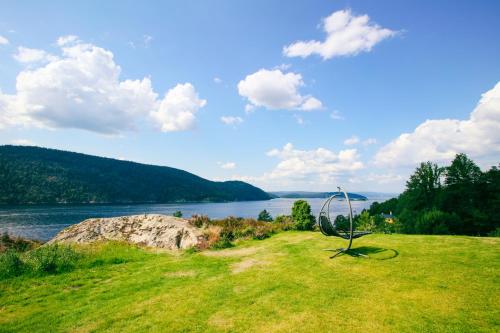 Funky cabin with a panoramic view of the Oslofjord